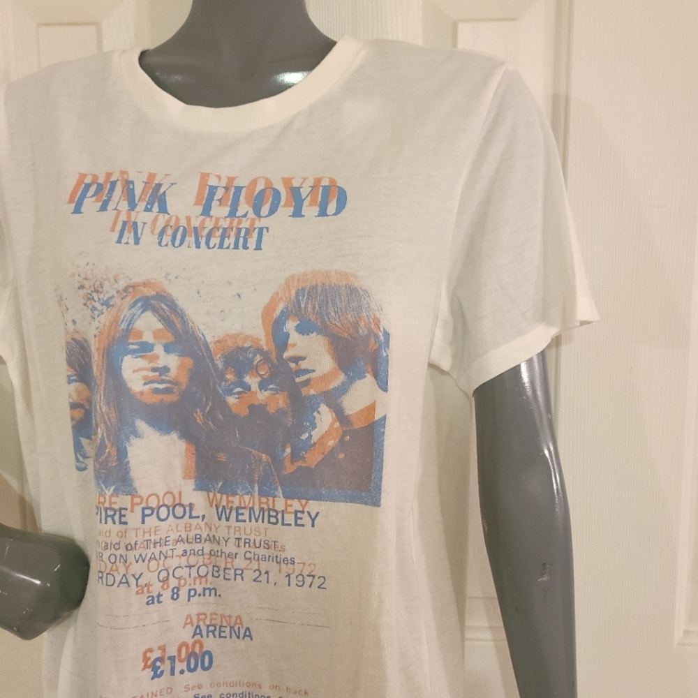 Pink Floyd T-shirt Grayson Threads Black Label Junior Sz L NWT - Picture 2 of 6